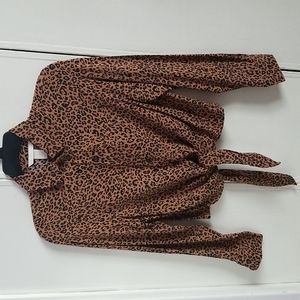 H&M, size 2, cheetah print